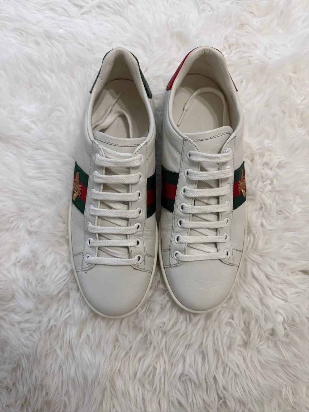 Gucci White Leather Sneakers with Red & Green Stripe and Gold Bee Size 37 US 7